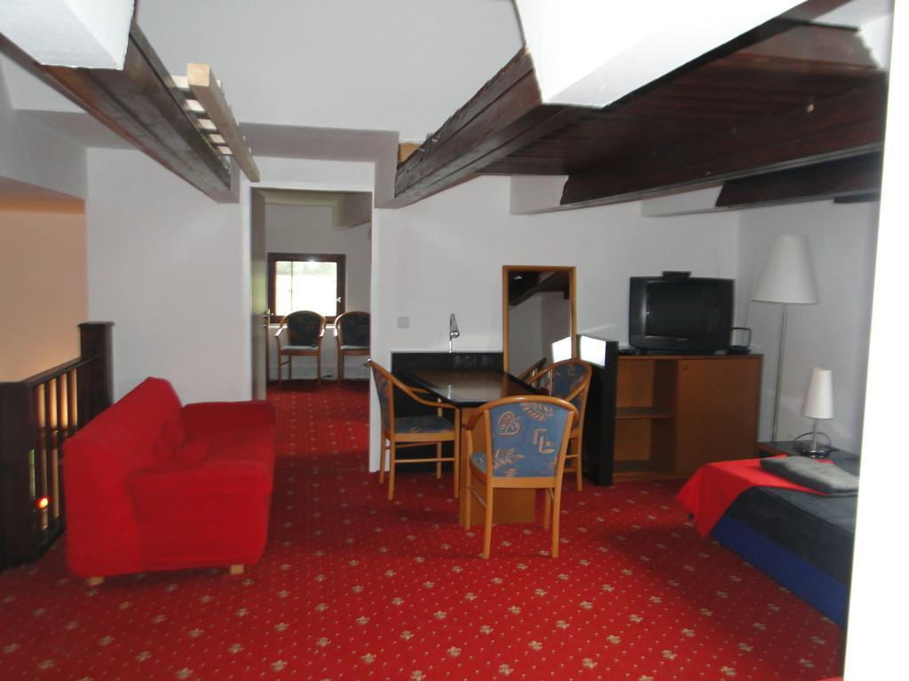 Hotel Dallgow الغرفة الصورة