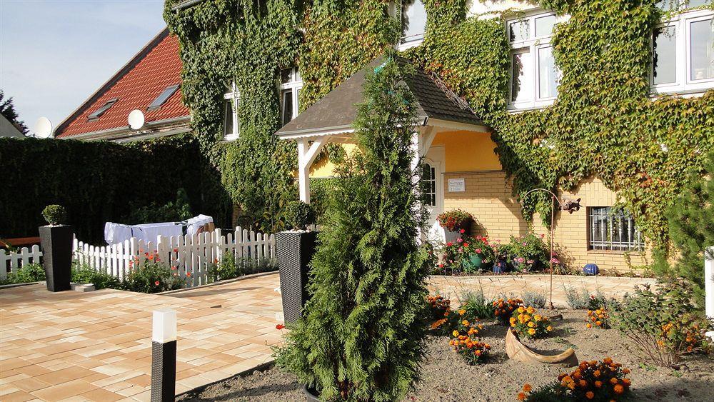 Hotel Dallgow المظهر الخارجي الصورة